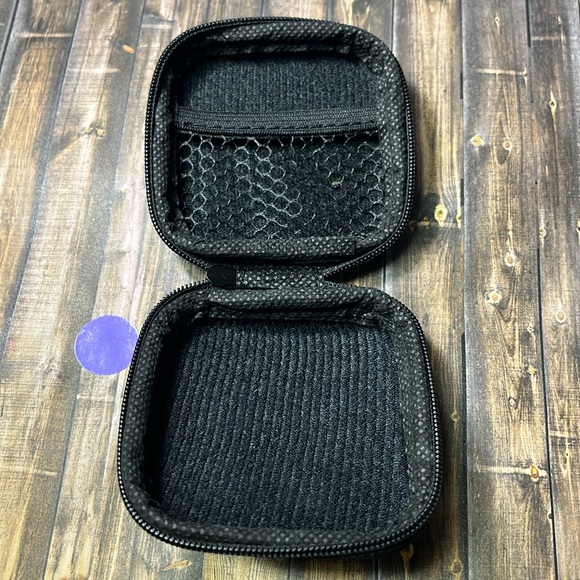 5for$10 Black Earbud Carrying Case Mini Tech Hard case Pouch Tech Accessories - Picture 3 of 8